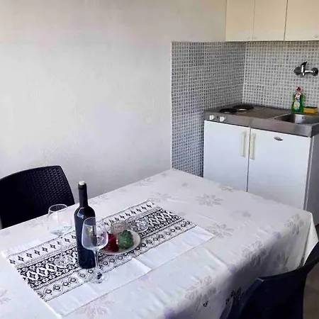 아파트 Damir Nadallina